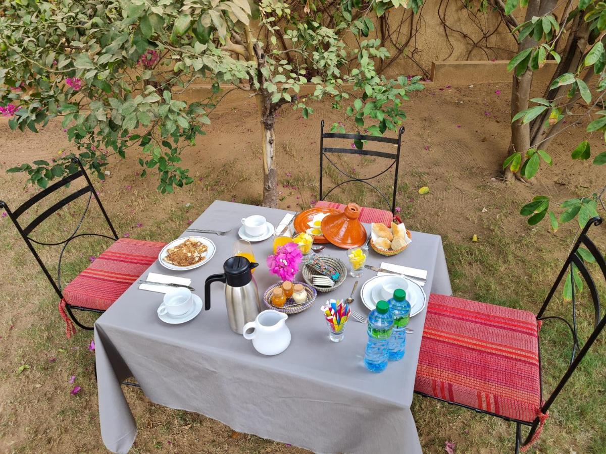 Le Souimanga Hotel Saly Exterior photo